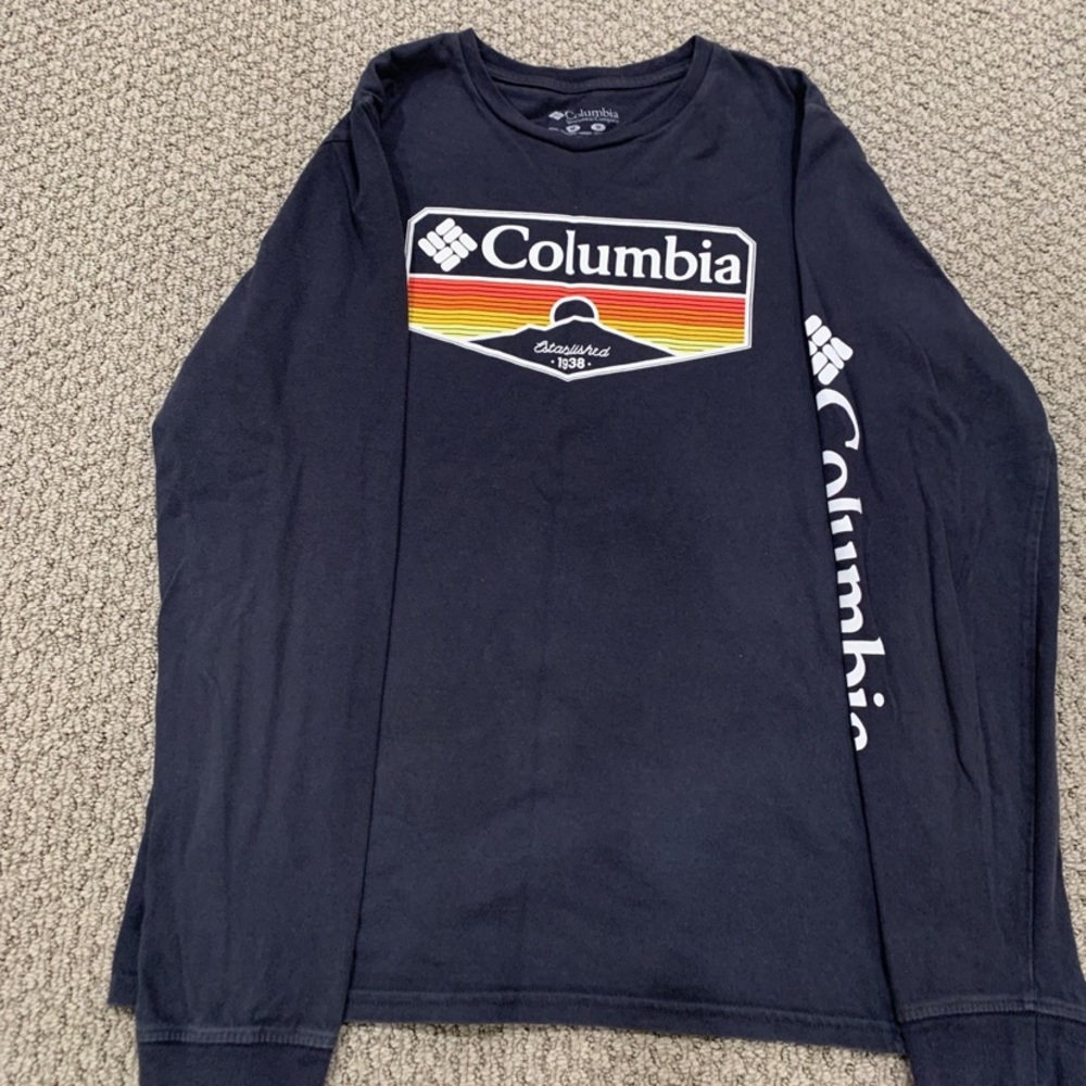 Mens long sleeve Columbia shirt